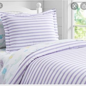 Pottery Barn Quilt and Sham for Twin Bed